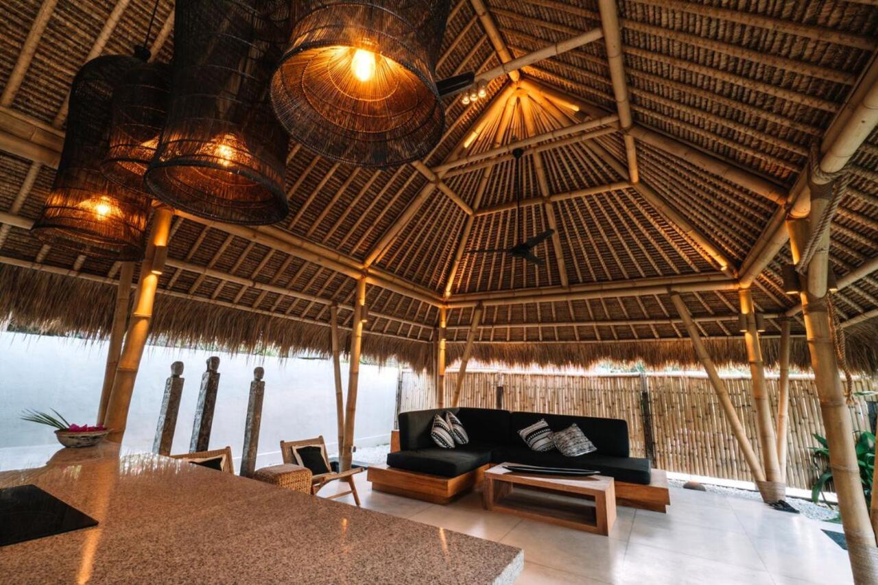 Villa Lagarto レンボンガン島 エクステリア 写真