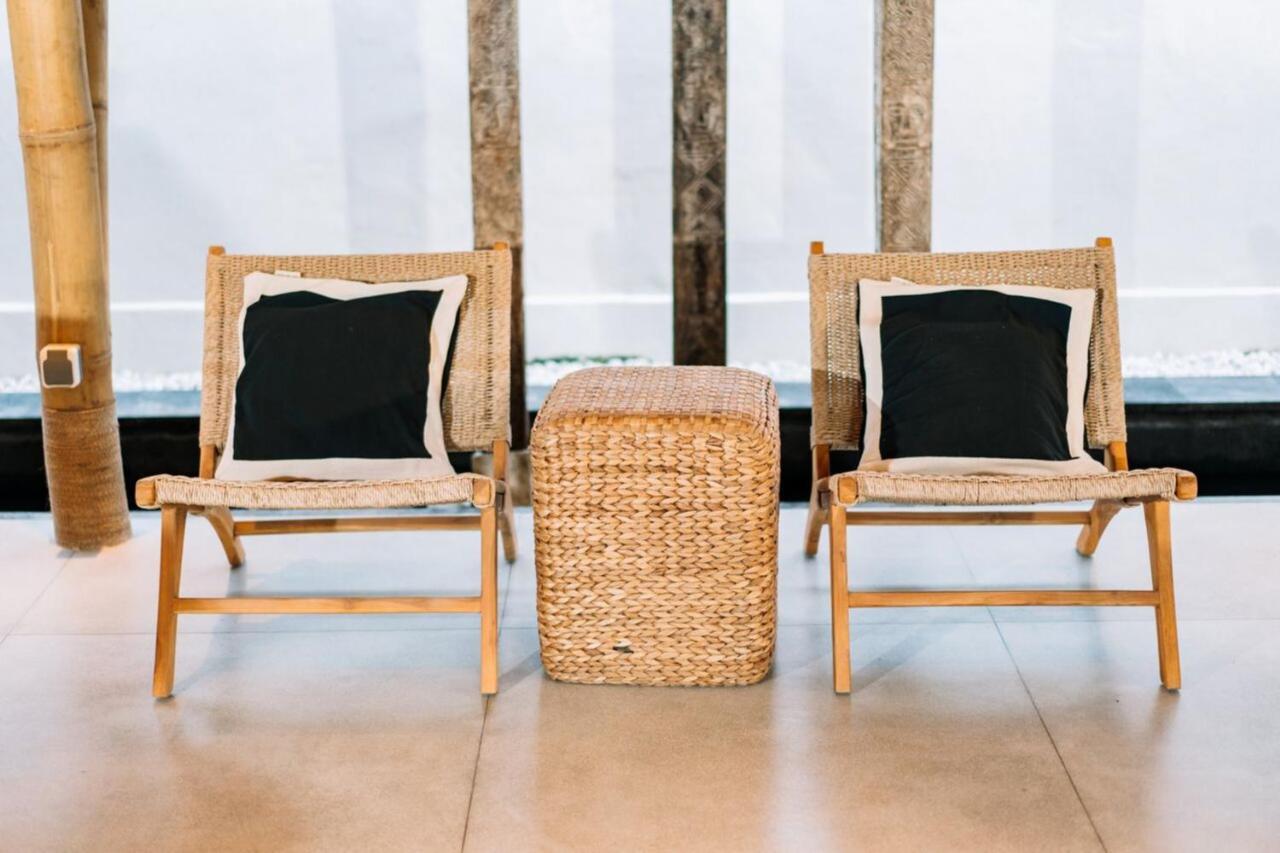 Villa Lagarto レンボンガン島 エクステリア 写真